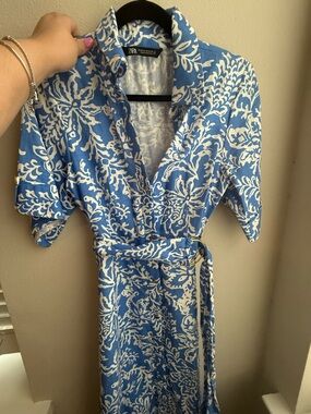 Zara Blue & White Floral Wrap Midi Dress